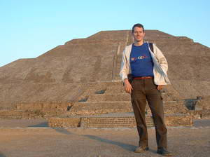 Mexiko pyramida slunce
